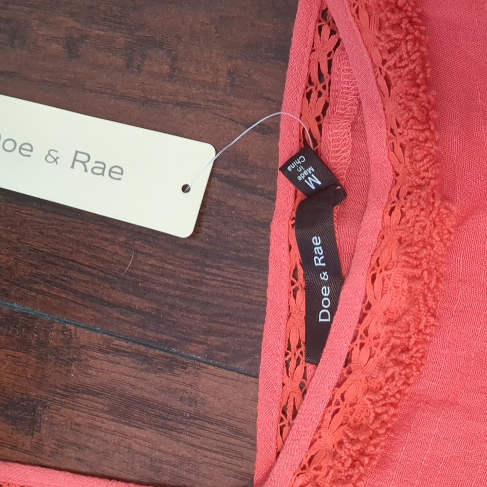 Nwt Doe & Rae Top Medium - Picture 4 of 4
